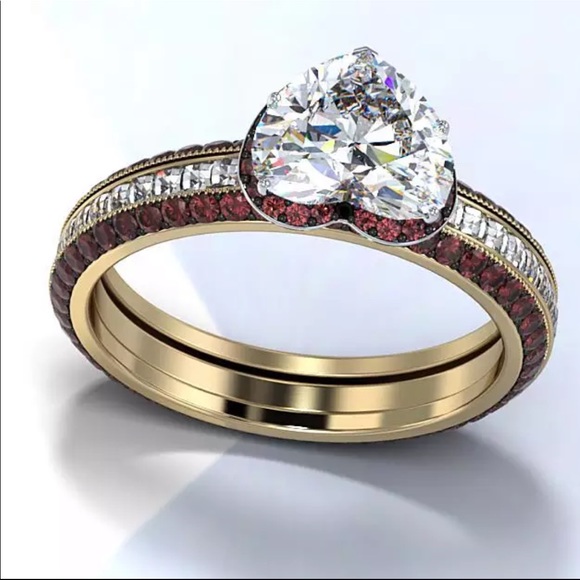 New Yellow Gold Romantic Heart Diamond Ring 💍 - Picture 3 of 6